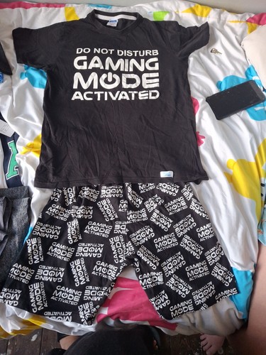 Gaming pjs age - pjs, 11-12.