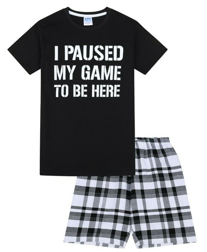 Boys paused game to be - paused, my