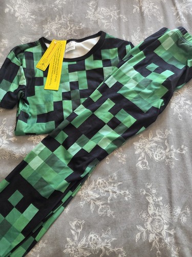 Size years black green - size,